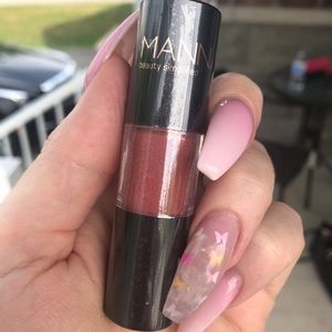 Manna Kadar lip whip shade faith